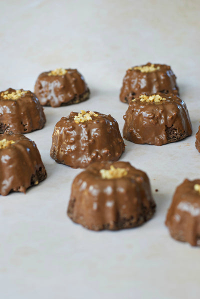 Brownie Bites with Hazelnut Spread
